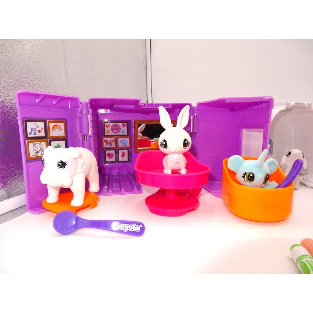 Crayola Scribble Scrubbies Pets Vet Set Tattoo Shop Cloud House and pets
